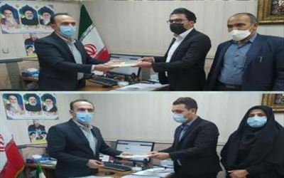 حکم دو دهیار بخش مرکزی شهرستان قرچک ابلاغ و اعطا شد