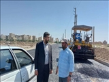 اجرای عملیات زیرسازی و آسفالت معابر شهرک نیایش به دستور فرماندار قرچک 
