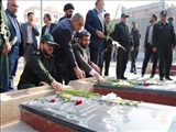 گلباران مزار شهدا توسط مسئولین شهرستان قرچک