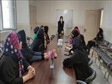 برگزاری دوره آموزشی سلامت جوانان و آمادگی قبل ازدواج برای اعضاء کتابخانه عمومی ولایت قرچک
