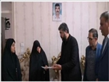 دیدار فرماندار قرچک با خانواده شهیدان اکبری و قلعه جوق