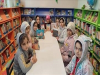 برگزاری نشست کتابخوان در کتابخانه عمومی اقبال لاهوری قرچک