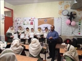 مدرسه عطر دانش شهرستان قرچک میزبان نشست کتابخوان شد.