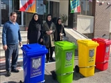 توزیع سطل های تفکیک پسماند از مبدا در ادارات و مدارس قرچک