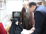 فرماندار قرچک به همراه مسئولان شهرستان با خانواده معظم شهید والامقام مقام «آقاجانی لزرجانی» و جانباز ایثارگر«حسن پور» دیدار و از ایشان تجلیل کرد.