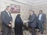 حضور فرماندار شهرستان قرچک در منزل شهید والامقام محمد گرجی و شهید والامقام حسین بهرامی