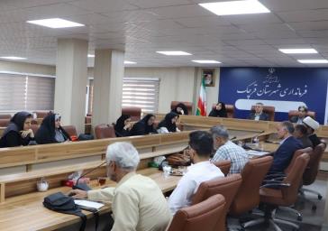 تشکل ها مشابه چراغی روشن در مسیر خدمت‌رسانی به جامعه هدف می‌باشند