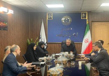 بررسی مشکلات و موانع شرکت پارس سرام در جلسه ستاد تسهیل شهرستان قرچک